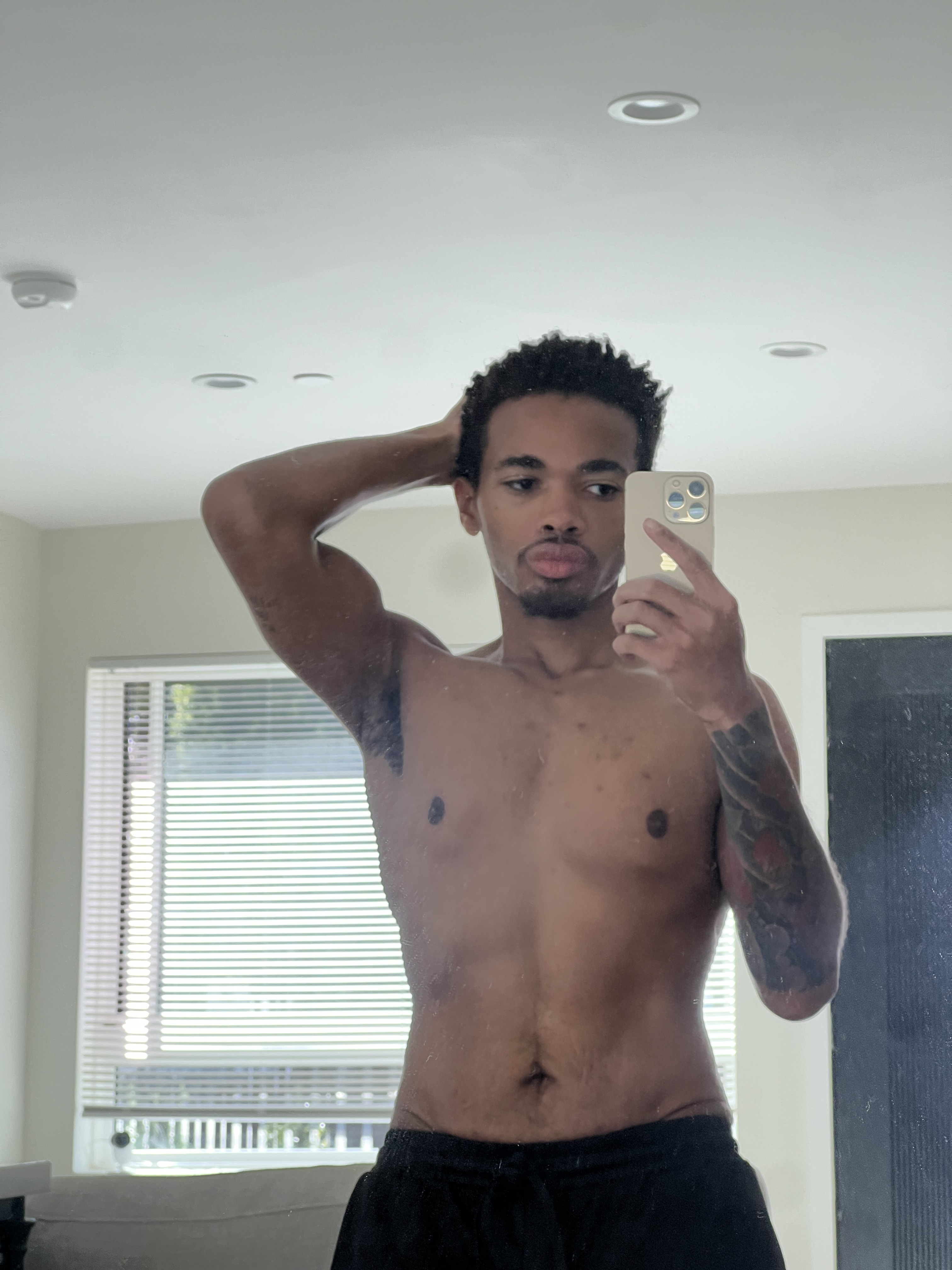 Santonio today, continuing his personal health journey